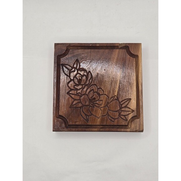 Two Crazy Dogs Cedar 4" x 4" Magnolia Carved Block Set of 3 - Picture 10 of 16